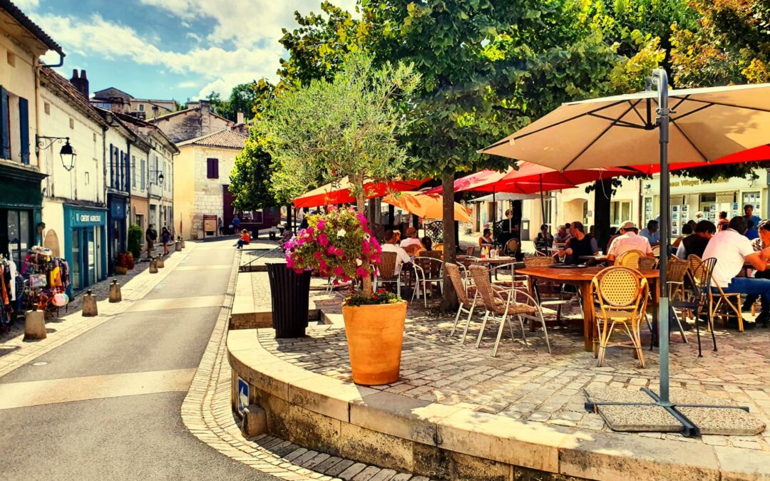 Aubeterre-sur-Dronne & The Subterranean Church: A Journey into the Heart of Charente’s Hidden Gem