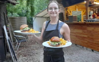 Une Pépite de Charme: Le Ptit Bistro de Poirtrot