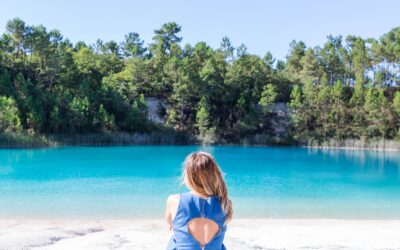 Les Lacs Bleus de Touvérac: A Turquoise Oasis in the Forest